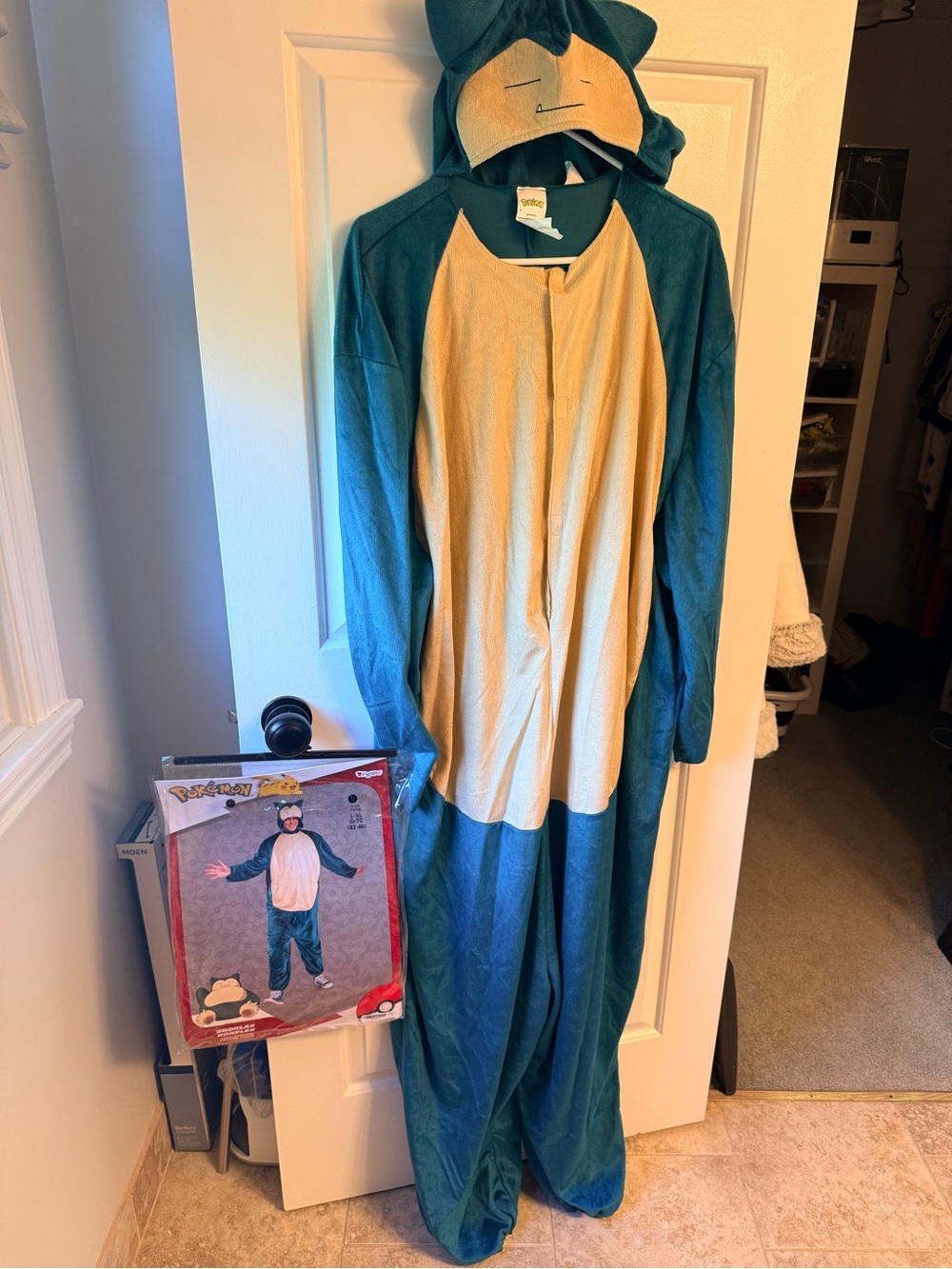 Pokémon Snorlax Adult Costume L XL 42–46 Disguise Hooded Jumpsuit